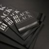 Black Black - 300gr/m2 - papier à dessin Fabriano - noir très lisse